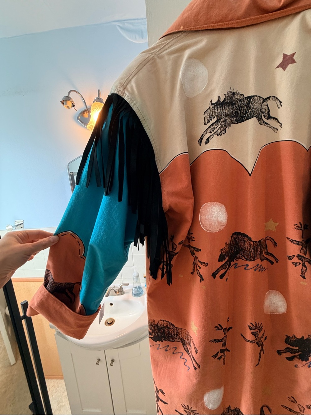 Western Print Button-Up - Picture 3 of 9